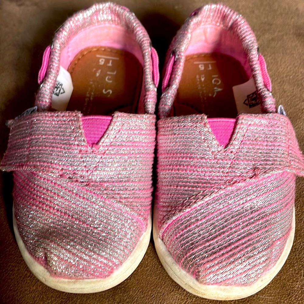 Toms sparkly pink toddler slip ons